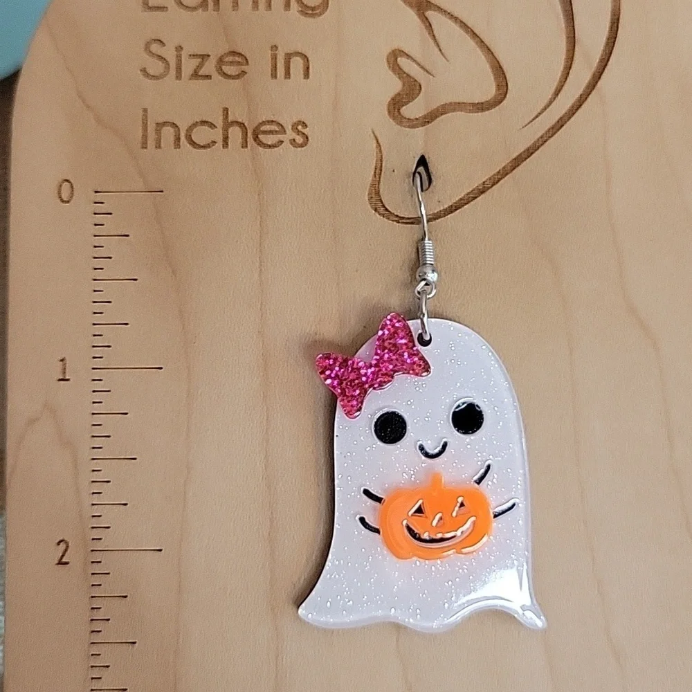 GIRLY GHOST WITH PUMPKIN EARRINGS
